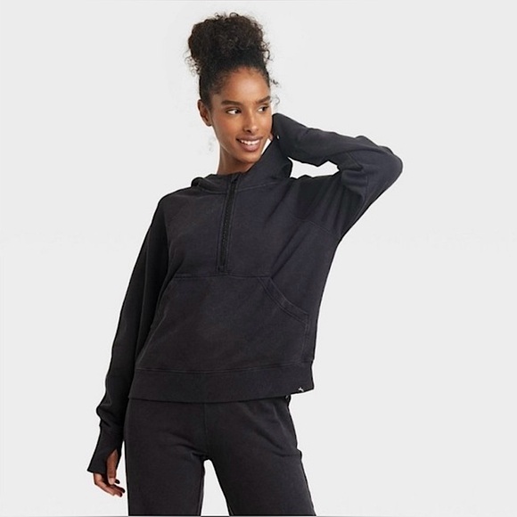 JoyLab Women’s 1/2 Zip Fleece Pullover - Size XL - Picture 1 of 9